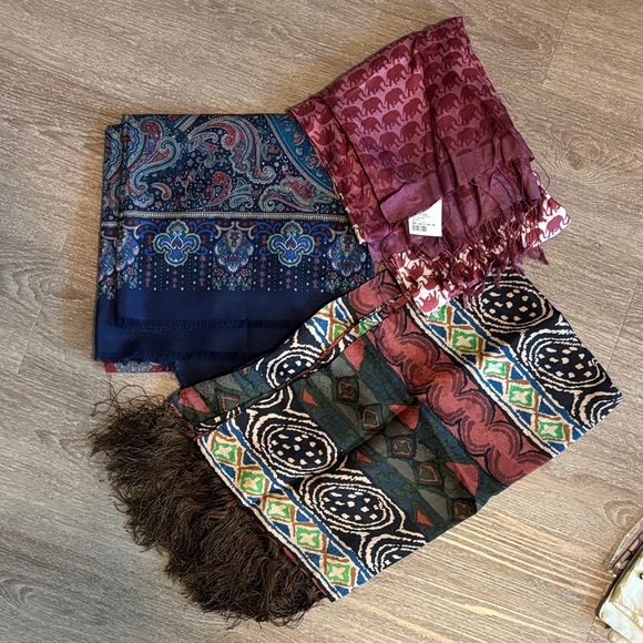 Colorful Patterned Scarves Set - Picture 1 of 7